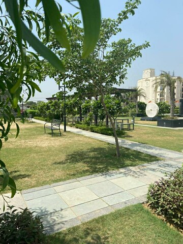 3 BHK Apartment – Garden View at Signature Global Daxin Vistas, Bhondsi - for Sale