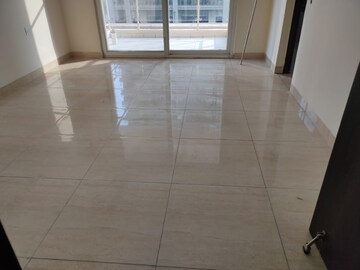 Room in 3 BHK Apartment at Gaur Sportswood, Sector 79 – for Rent