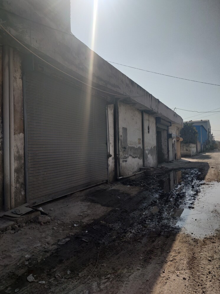 Exterior View, daultabad-industrial-area Commercial Industrial Plot 1250 Sq.Yd. In Shankar Vihar Gurgaon 8057242