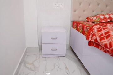 Bathroom in 2 BHK Builder Floor at Jakhan – for Rent