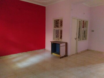 Room in 3 BHK Apartment at Saraswati Nagar – for Rent