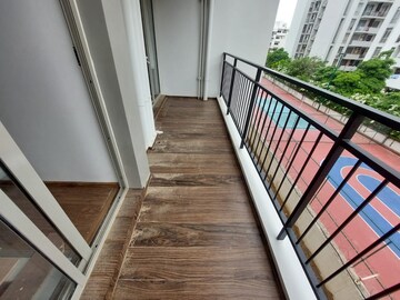 Balcony in 2 BHK Builder Floor at Sector 83 – for Rent