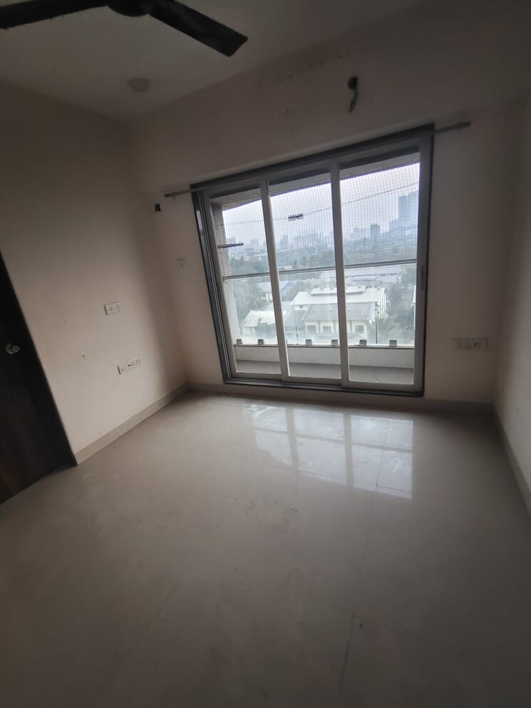 Room, sk-imperial-heights 1 Bedroom 396 Sq.Ft. Apartment In Mira Road Thane 8057395