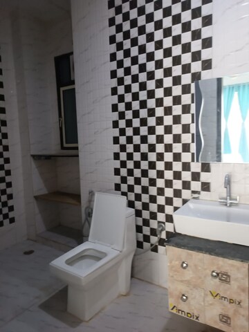 Team Area in 3 BHK Builder Floor at Ansal Sushant Lok I, Sector 43 – for Rent