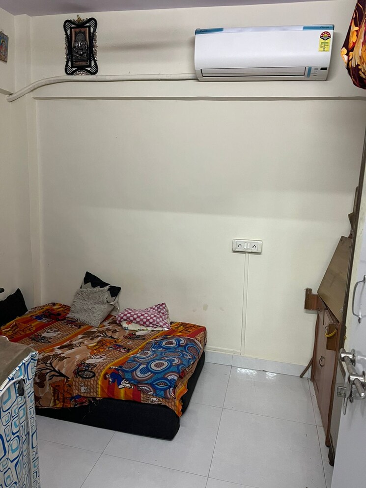 undefined, dahisar west 1 Bedroom 360 Sq.Ft. Apartment In Dahisar West Mumbai 8057441