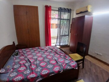 Bedroom in 3 BHK Apartment at Parsvnath Green Ville, Sector 48 – for Rent