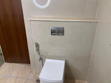 Bathroom in 4 BHK Builder Floor at Sushant Lok 2, Sector 57 – for Rent