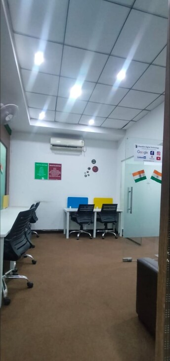 Commercial Office Space 500 Sq.Ft. For Rent in Sector 63 Noida  8057478