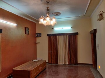 Furnished Amenities in 2 BHK Independent House at Gms Road – for Rent