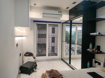 Living Room in 2 BHK Apartment at Globe Heights, Goregaon East – for Rent