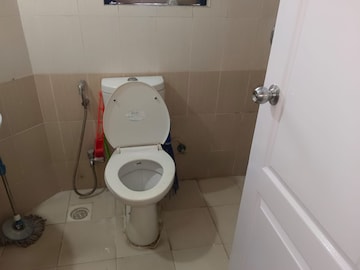 Bathroom in 2 BHK Apartment at Kumar Kruti, Kalyani Nagar – for Rent