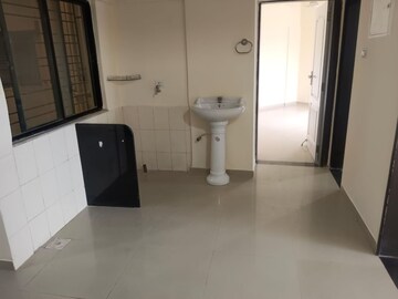 Master Bedroom in 2 BHK Apartment at Kumar Kruti, Kalyani Nagar – for Rent