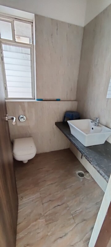 Bathroom in 1.5 BHK Apartment at Marathon Nexzone, New Panvel – for Rent