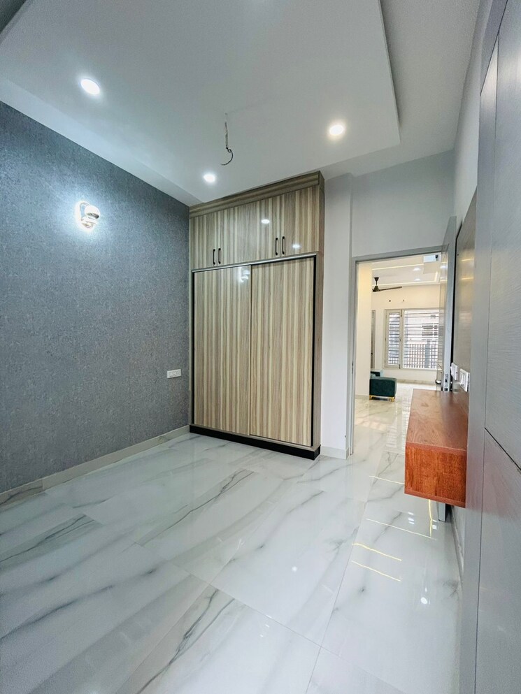 Room, sunny enclave 3 Bedroom 675 Sq.Ft. Independent House In Sunny Enclave Mohali 8057667