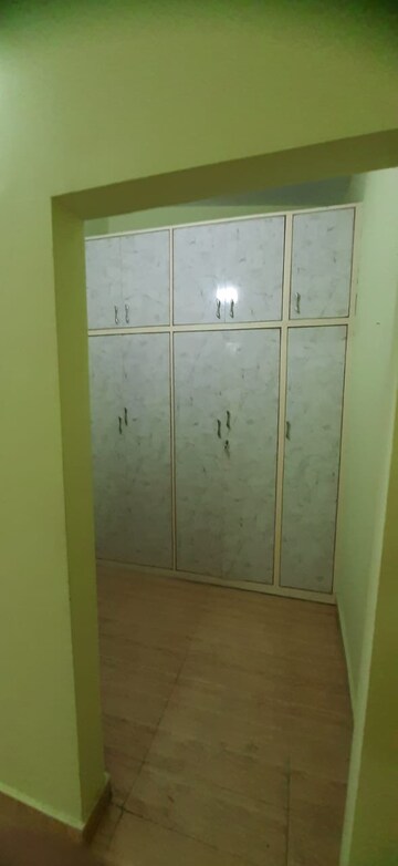 Furnished Amenities in 2 BHK Builder Floor at Gms Road – for Rent
