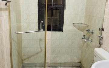 6 BHK Villa For Sale in Sushant Lok 2, Sector 57