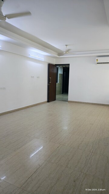 Bedroom in 3 BHK Apartment at HDIL Metropolis Residences, Andheri West – for Rent