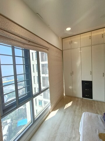 Room in 3 BHK Apartment at Imperial Heights Goregaon West, Goregaon West – for Rent