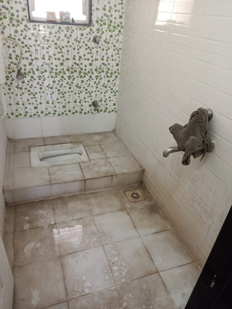 Bathroom, vishwa-vinayak-florencia-apartment 2 Bedroom 800 Sq.Ft. Apartment In Wakad Pune 8057763