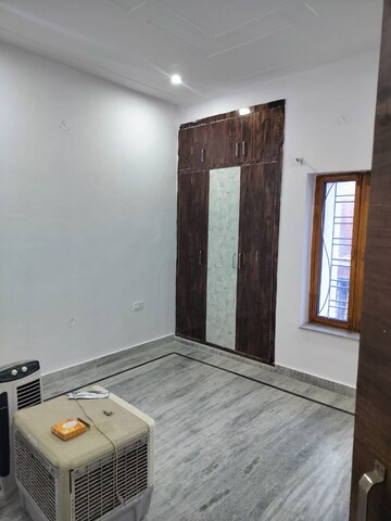 Bedroom in 2 BHK Builder Floor at Byepass – for Rent
