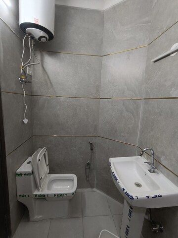 Bathroom in 2 BHK Builder Floor at Malviya Nagar – for Rent