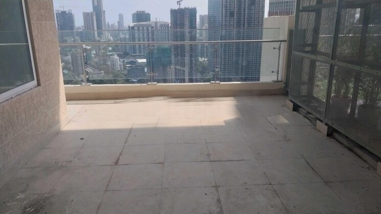 Balcony, indiabulls-sky-forest 3 Bedroom 3589 Sq.Ft. Apartment In Lower Parel Mumbai 8057797