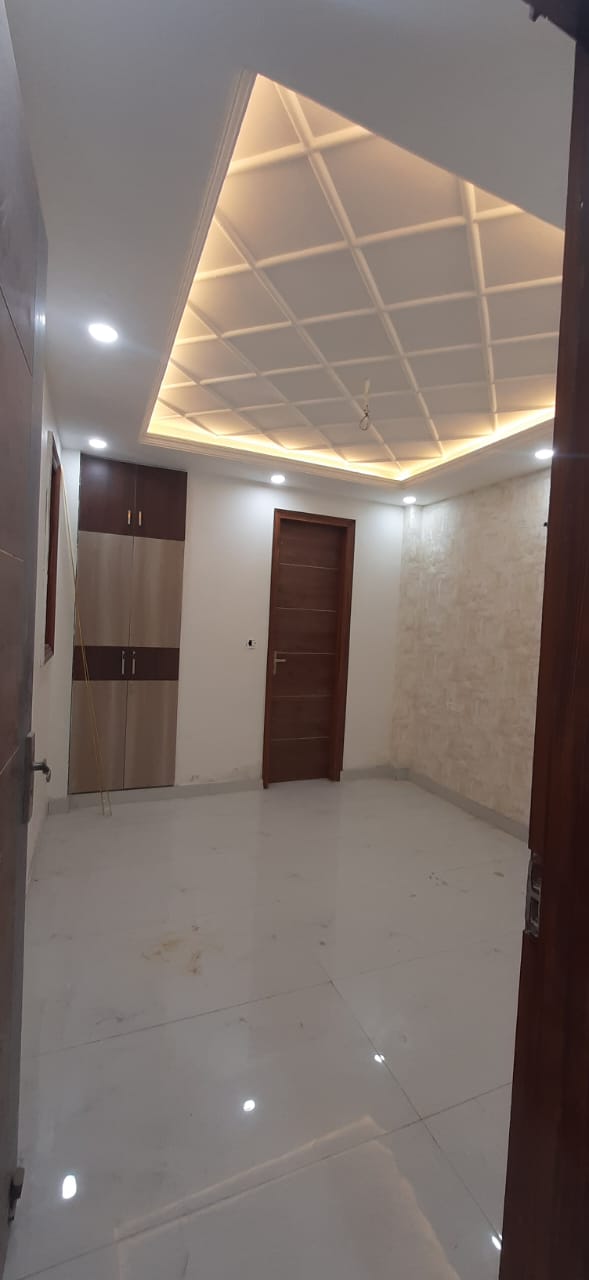 3 BHK Builder Floor For Sale in Chaman Vihar