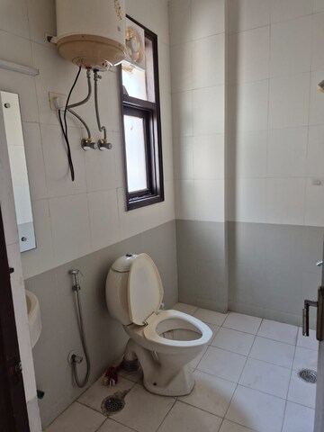 Bathroom in 2.5 BHK Builder Floor at Orchid Island, Sector 51 – for Rent
