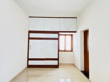 Room in 2 BHK Villa at Sarjapur Bagalur Road – for Sale