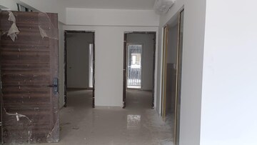  3 BHK Apartment at Smart World Orchard, Sector 61 – for Sale