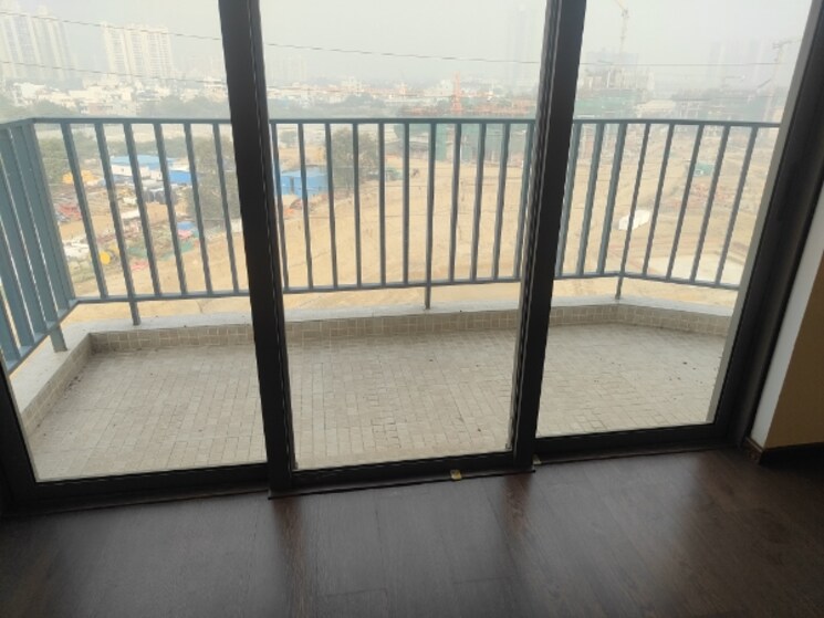 Balcony, paras-dews 2 Bedroom 1385 Sq.Ft. Apartment In Sector 106 Gurgaon 8057941