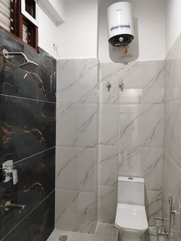 Bathroom in 3 BHK Builder Floor at Sherpur – for Rent