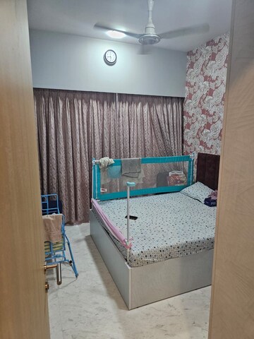 Team Area in 2 BHK Apartment at Lodha Bel Air, Jogeshwari West – for Rent