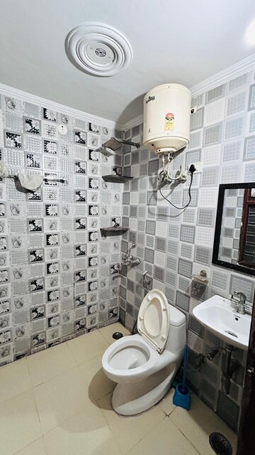 Bathroom in 2 BHK Builder Floor at Orchid Island, Sector 51 – for Rent