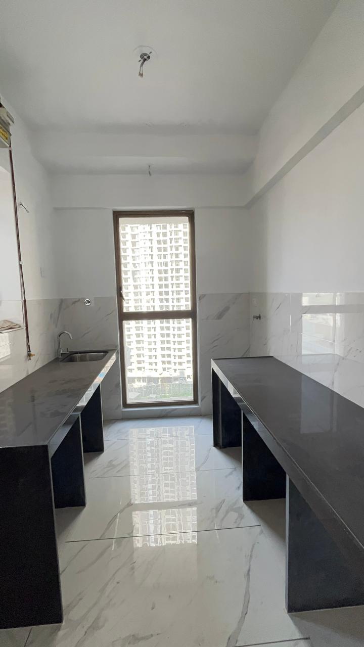 2 BHK + Pooja Room Apartment For Sale in Raymond Ten X Era