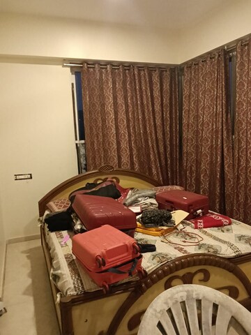 Bedroom in 3 BHK Apartment at Deonar – for Rent