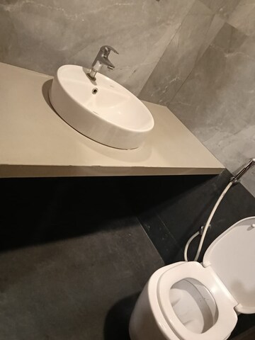 Bathroom in 3 BHK Apartment at Deonar – for Rent