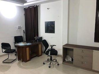 Commercial Office Space 280 Sq.Ft. For Rent in New Friends Colony Delhi  8058007