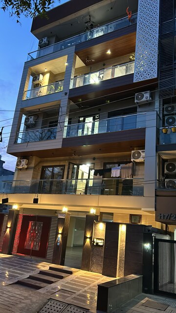 4 BHK Builder Floor – Exterior View View at Super Mart 1, Sector 27 - for Rent