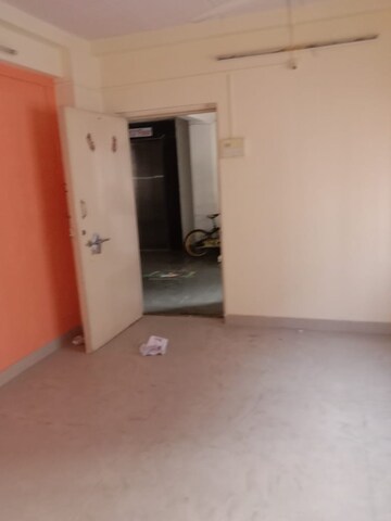 Room in 1 BHK Apartment at New Mhada Tower, Malad West – for Rent