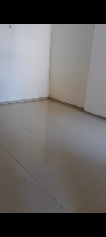 Room in 2 BHK Apartment at Wave Dream Homes, Wave City – for Sale