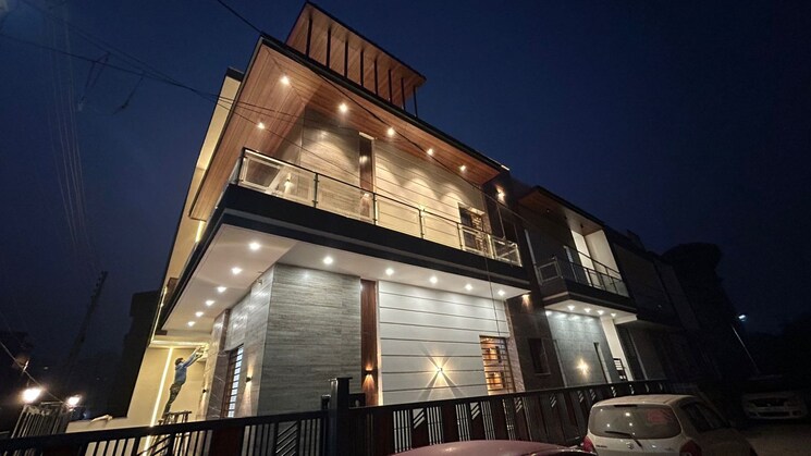 Exterior View, sector 125 4 Bedroom 150 Sq.Yd. Independent House In Sector 125 Mohali 8058066
