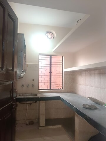 Kitchen in 1 BHK Builder Floor at Palam Vihar – for Rent