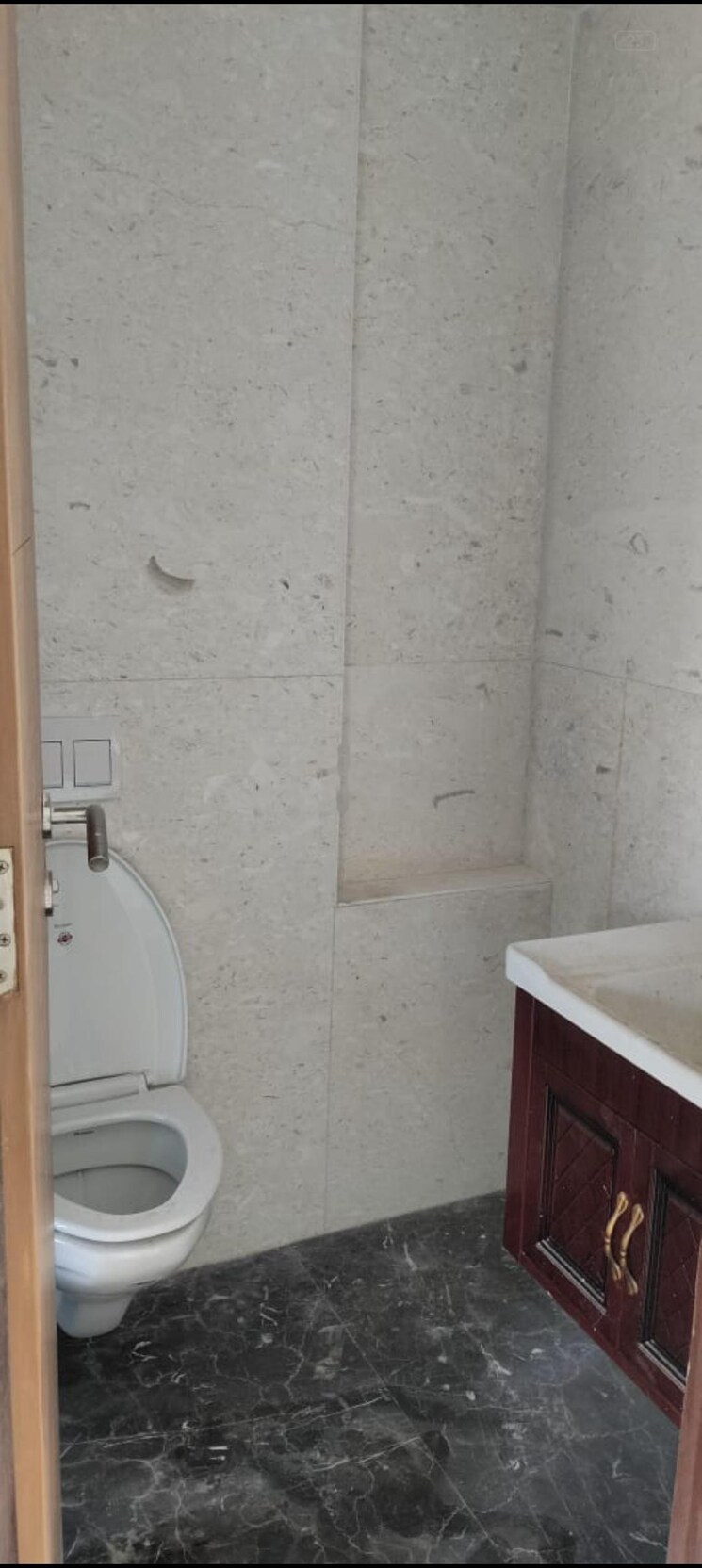 Bathroom, ekta-tripolis 3 Bedroom 1090 Sq.Ft. Apartment In Goregaon West Mumbai 8058095