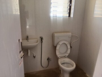 Bathroom in 1 BHK Apartment at Naupada – for Rent