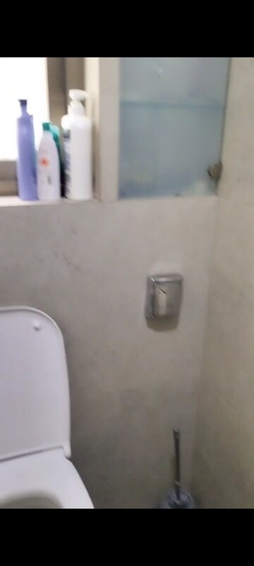 Furnished Amenities in 2 BHK Apartment at Esha Ekta Apartment, Worli – for Rent