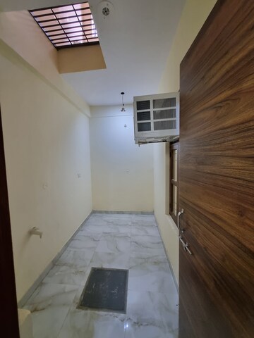 Kitchen in 1 BHK Builder Floor at Palam Vihar – for Rent