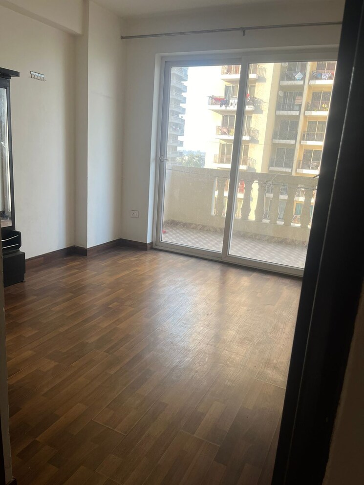 Room, ansal-royal-heritage 2 Bedroom 859 Sq.Ft. Apartment In Sector 70 Faridabad 8058159