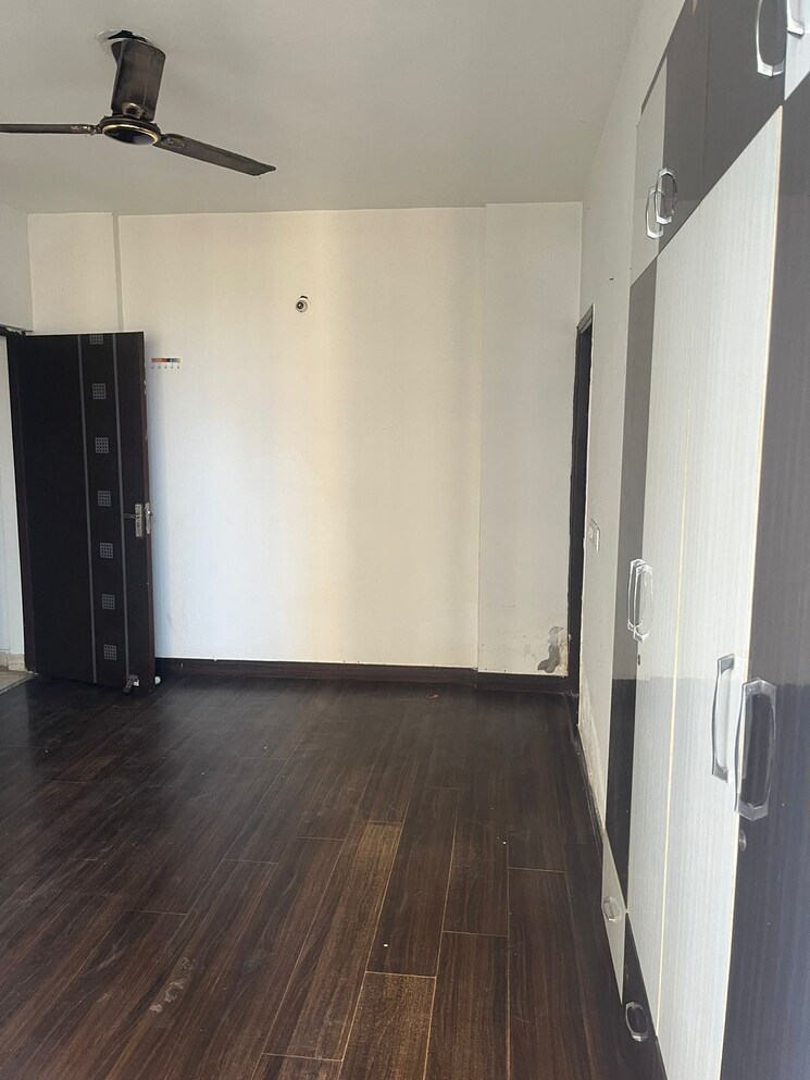 Kitchen, ansal-royal-heritage 2 Bedroom 859 Sq.Ft. Apartment In Sector 70 Faridabad 8058159