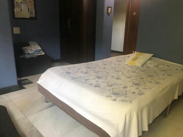Bedroom in 3 BHK Villa at Basant Garden – for Rent